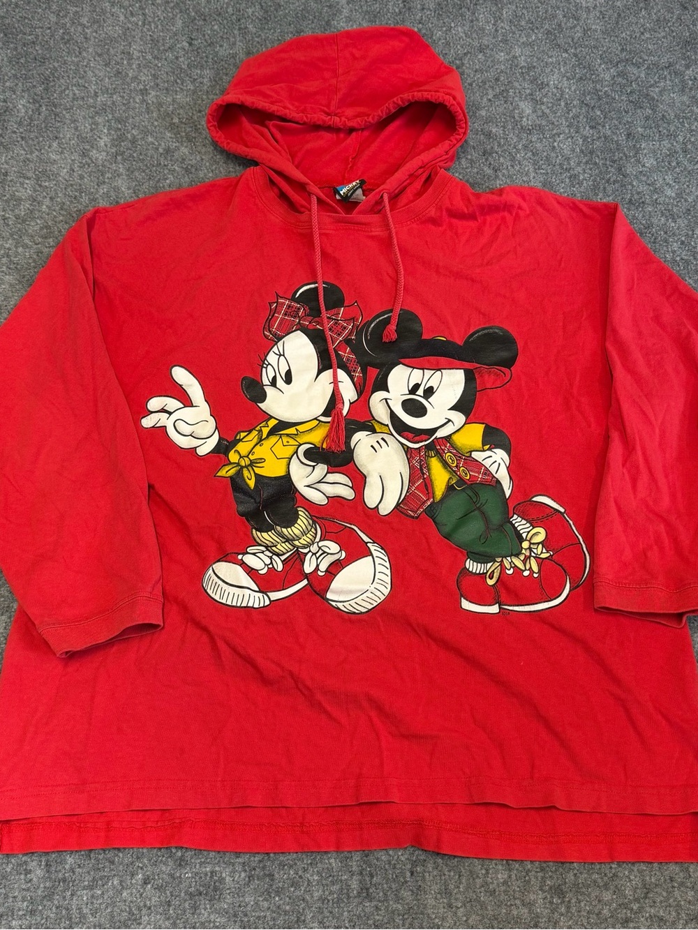 Vintage Disney Mickey & Minnie Mouse Red Hoodie – Size Large
